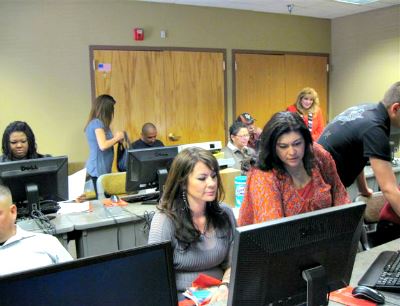 Job Seekers Learning how to Write a Resume